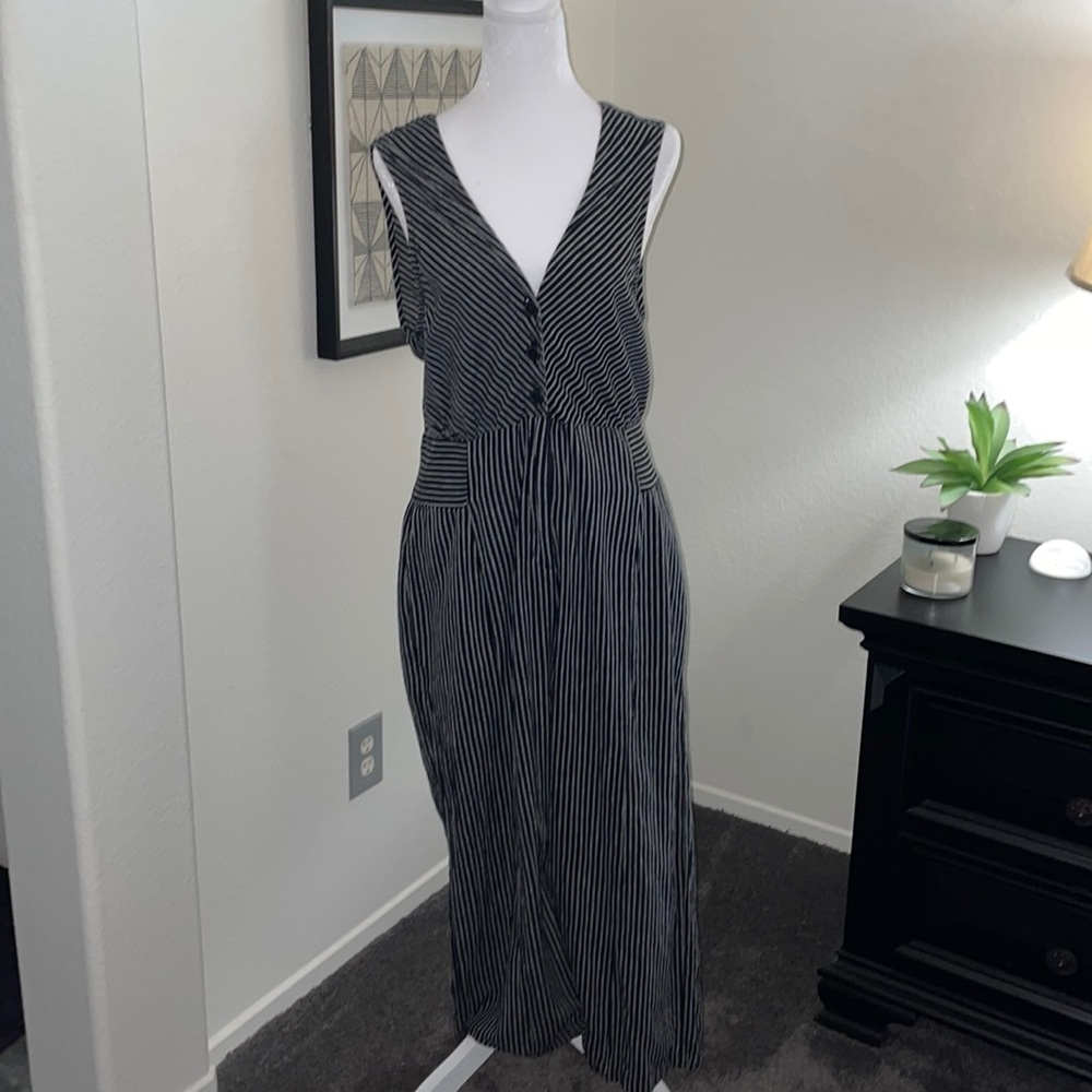 Free people black and gray stripe crop jumpsuit with pockets size 12 100% cotton